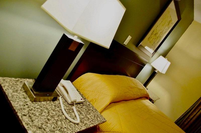 Lacombe Motor Inn Ngoại thất bức ảnh